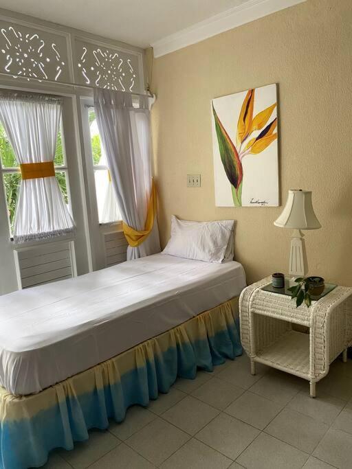 Lush Tropical Located In A 4-star *