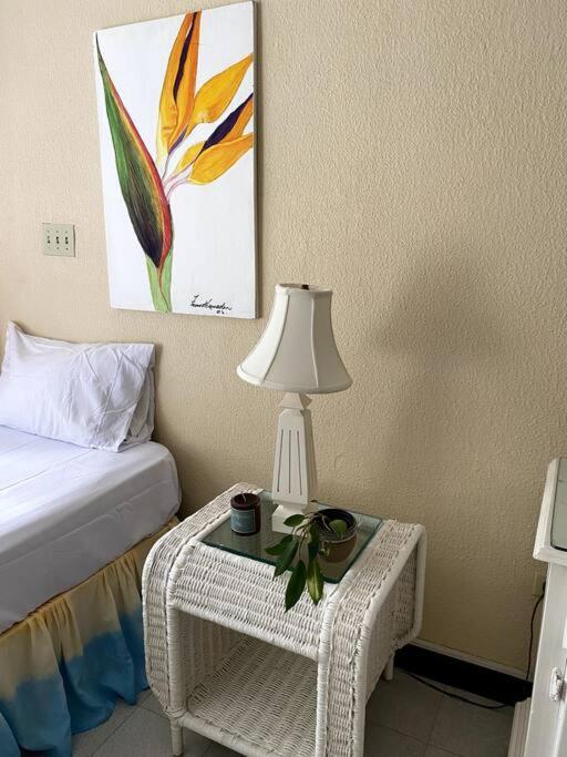 Apartment Lush Tropical Located In A 4-star
